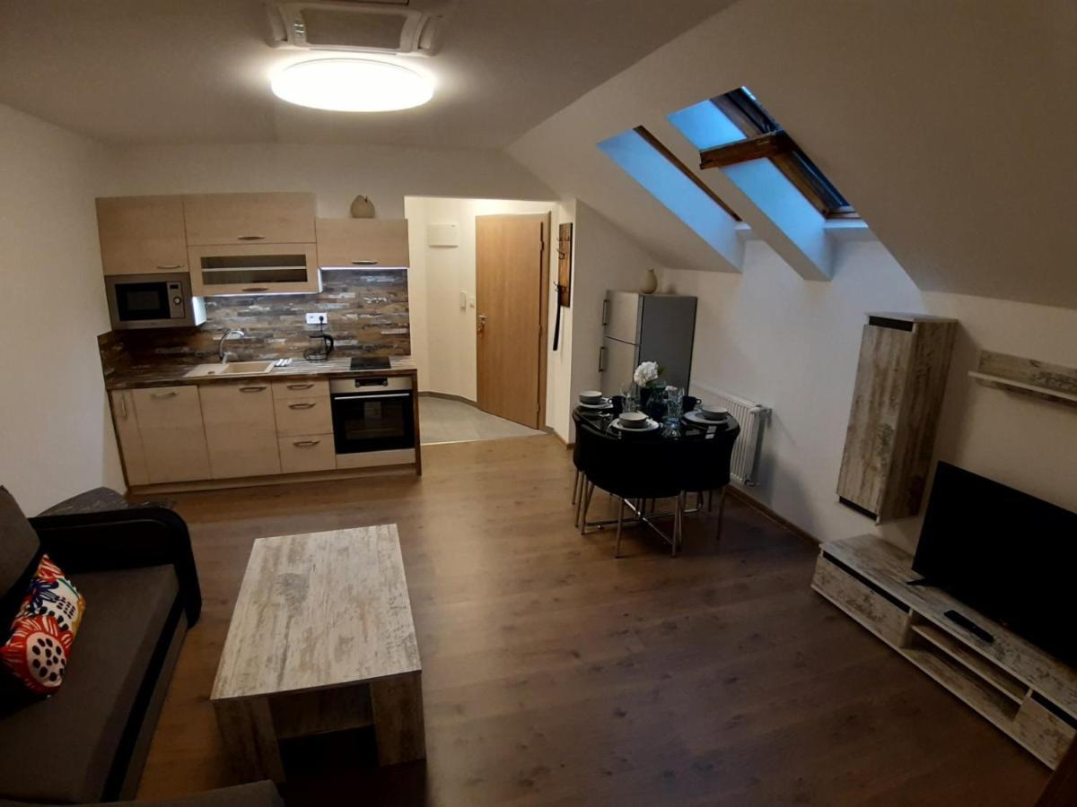 Hrnciarska Apartments Kosice Ngoại thất bức ảnh