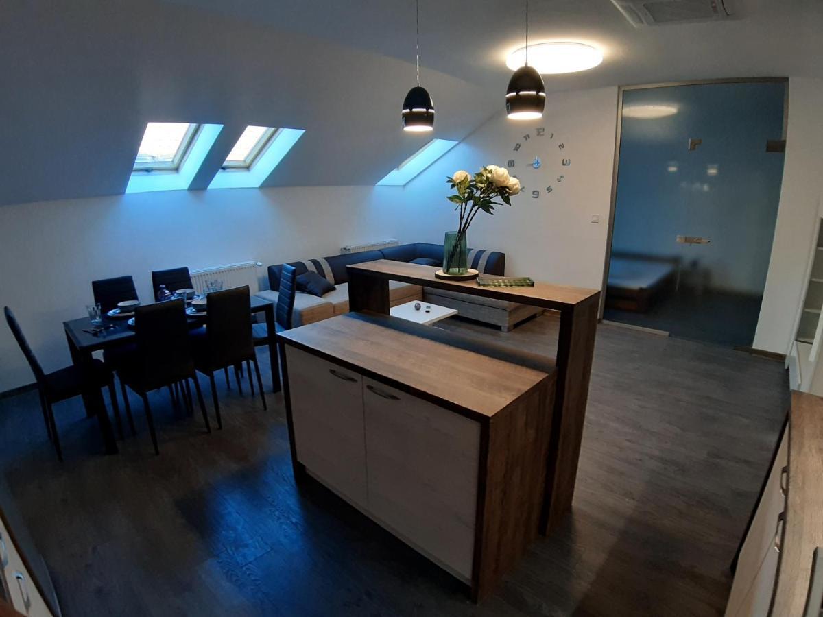 Hrnciarska Apartments Kosice Ngoại thất bức ảnh