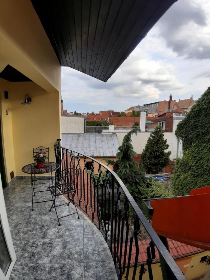 Hrnciarska Apartments Kosice Ngoại thất bức ảnh